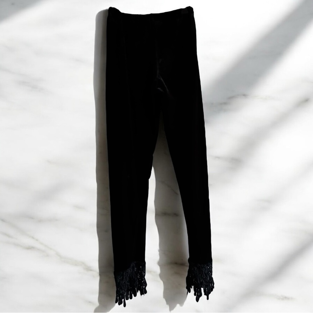 Black Lace Trim velvety‎ velour Leggings - Picture 7 of 10